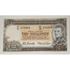 AUSTRALIA 1961 . TEN 10 SHILLINGS BANKNOTE . COOMBS/WILSON . STAR NOTE